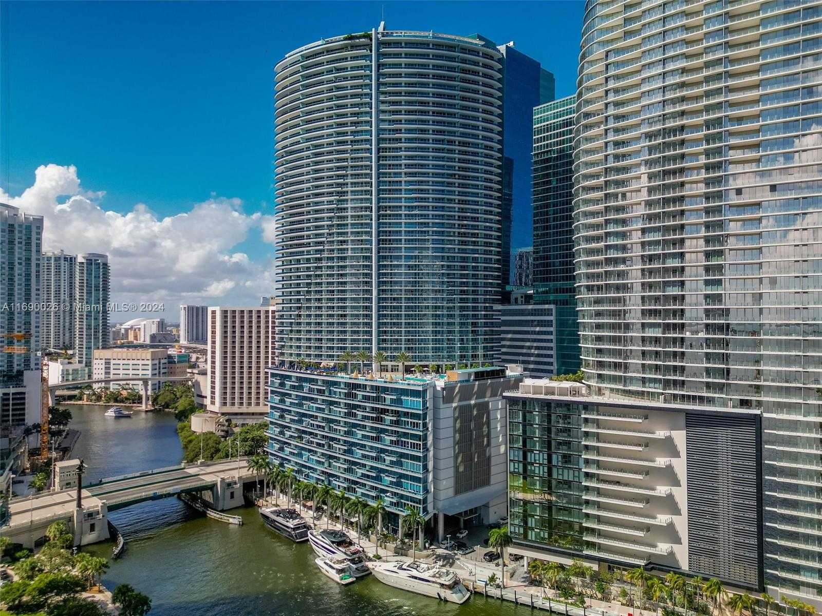Small Image of 200 BISCAYNE BOULEVARD WAY #5009, Miami Number 34