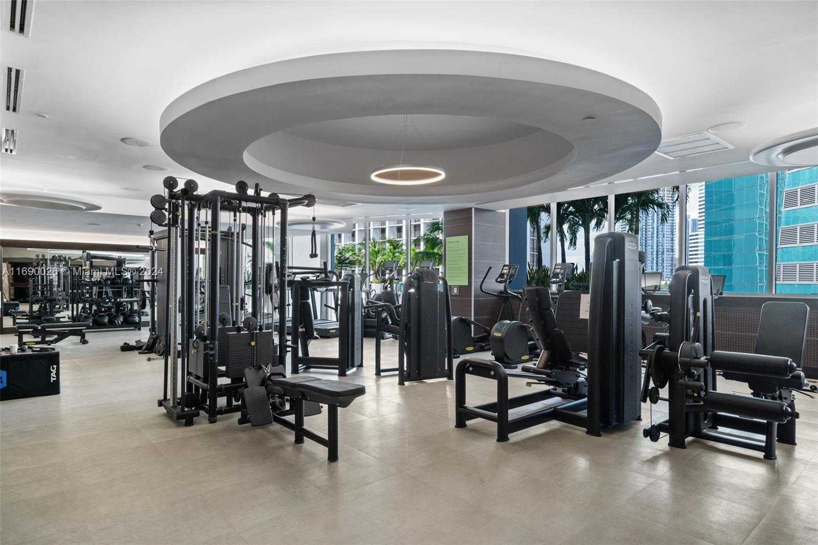Small Image of 200 BISCAYNE BOULEVARD WAY #5009, Miami Number 36