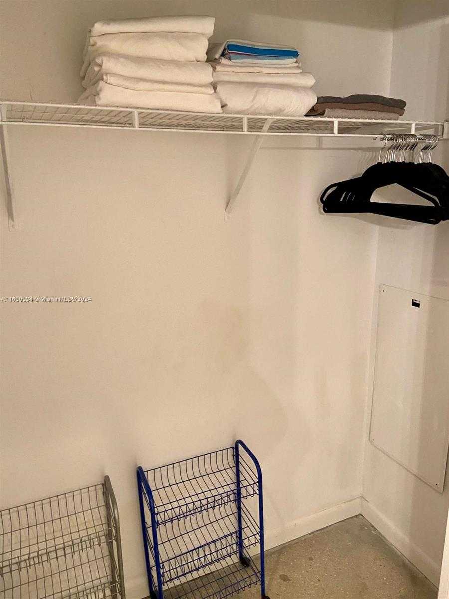Small Image of 253 NORTH EAST 2ND ST #312, Miami Number 9
