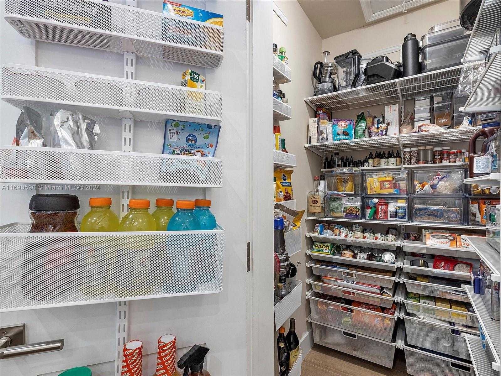 Small Image of 3776 SOUTH WEST 107TH CT, Miami Number 25