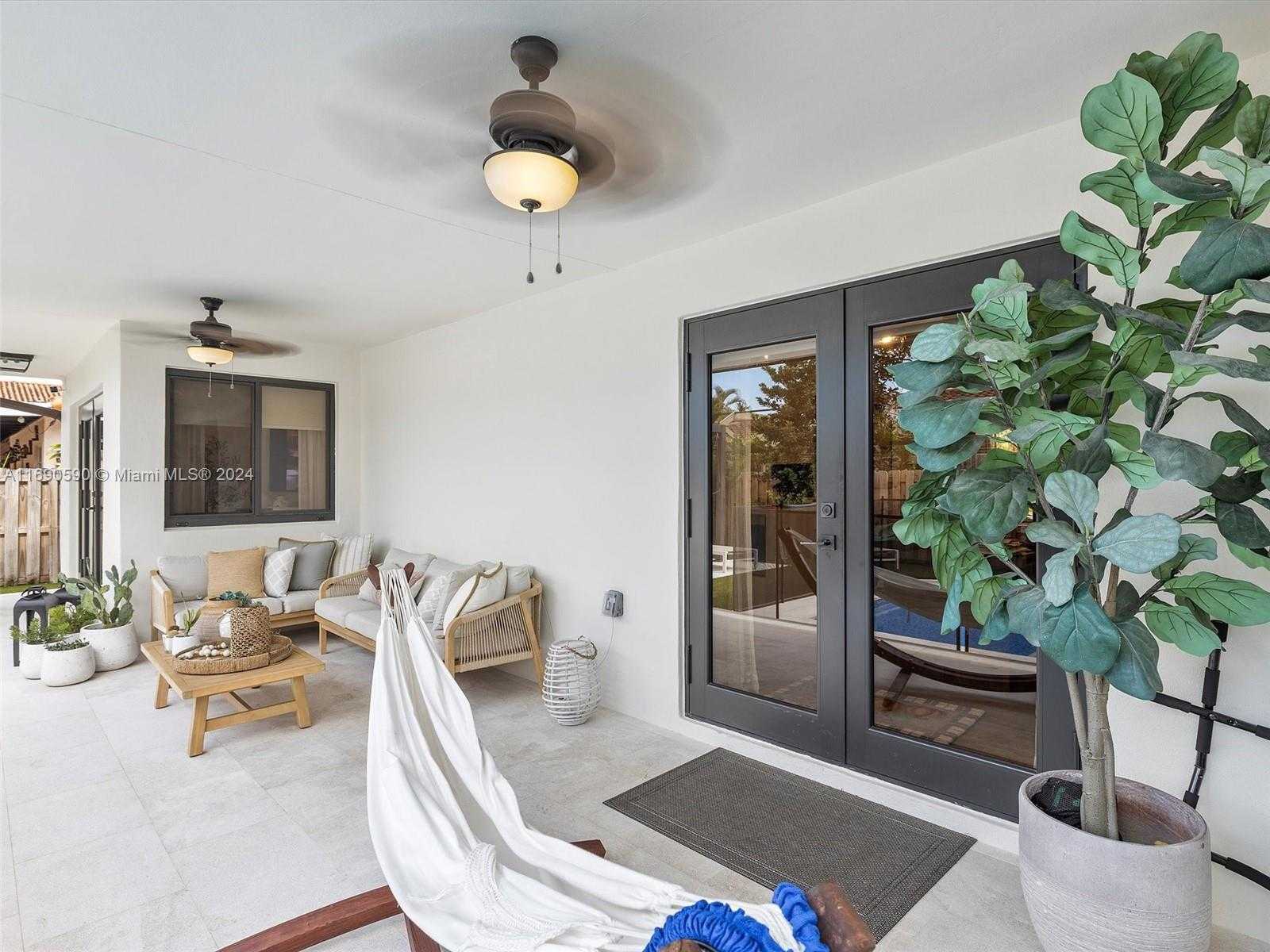 Small Image of 3776 SOUTH WEST 107TH CT, Miami Number 37