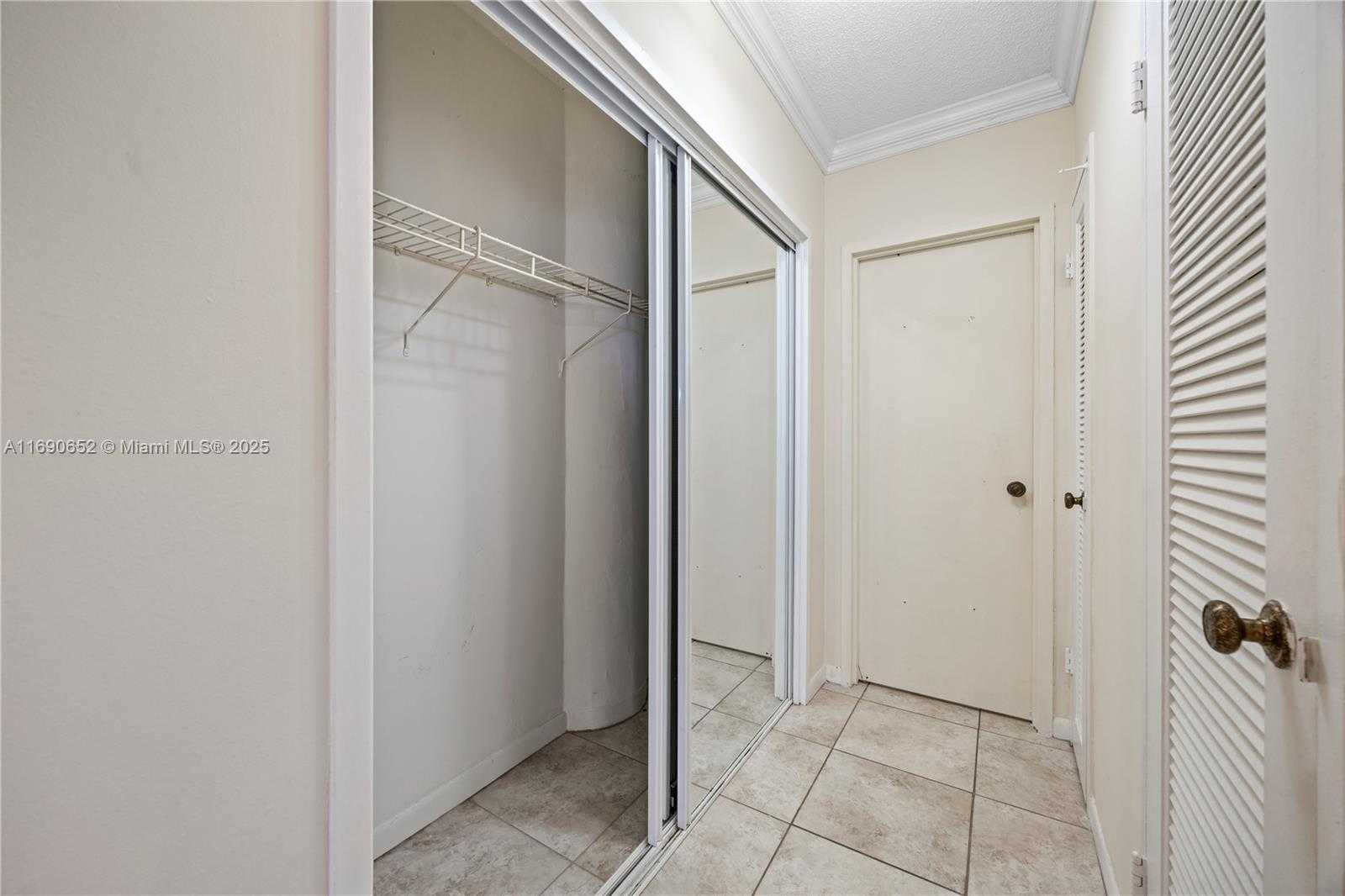 Small Image of 3725 SOUTH OCEAN DR #1120, Hollywood Number 11