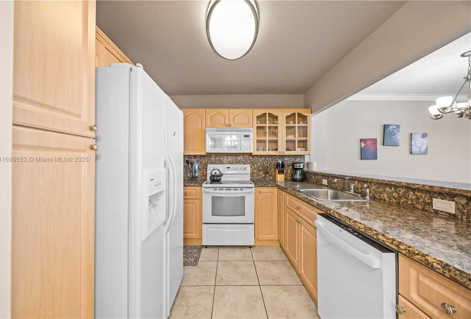Small Image of 3725 SOUTH OCEAN DR #1120, Hollywood Number 13