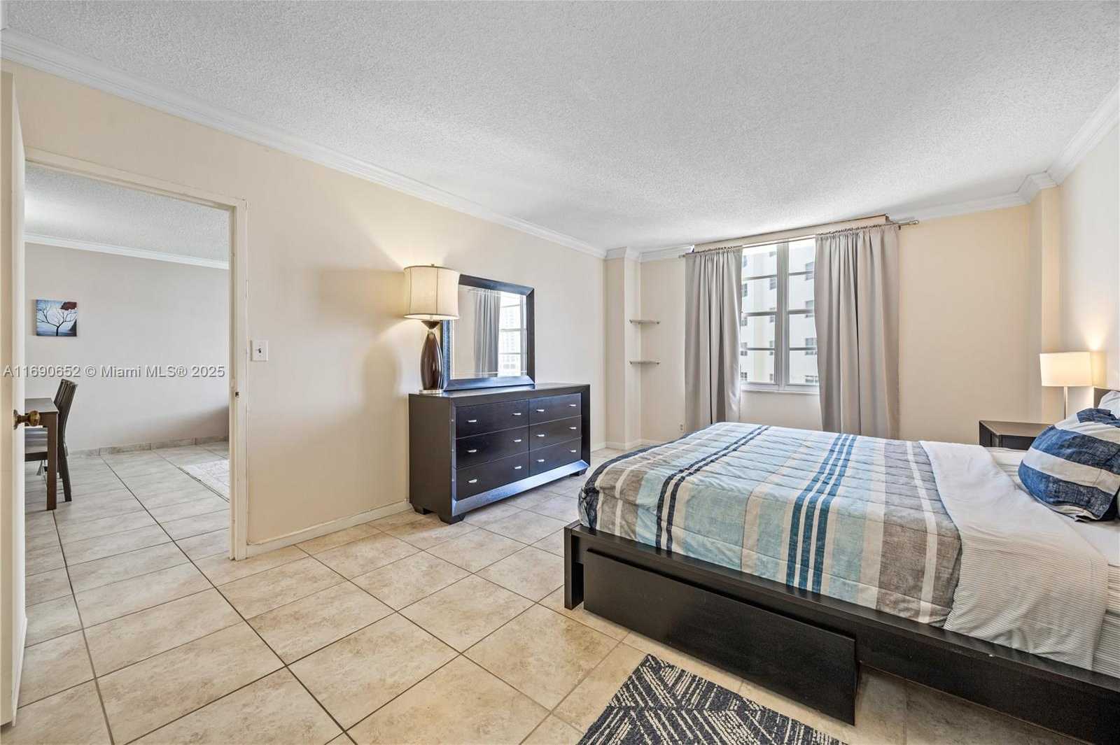 Small Image of 3725 SOUTH OCEAN DR #1120, Hollywood Number 18