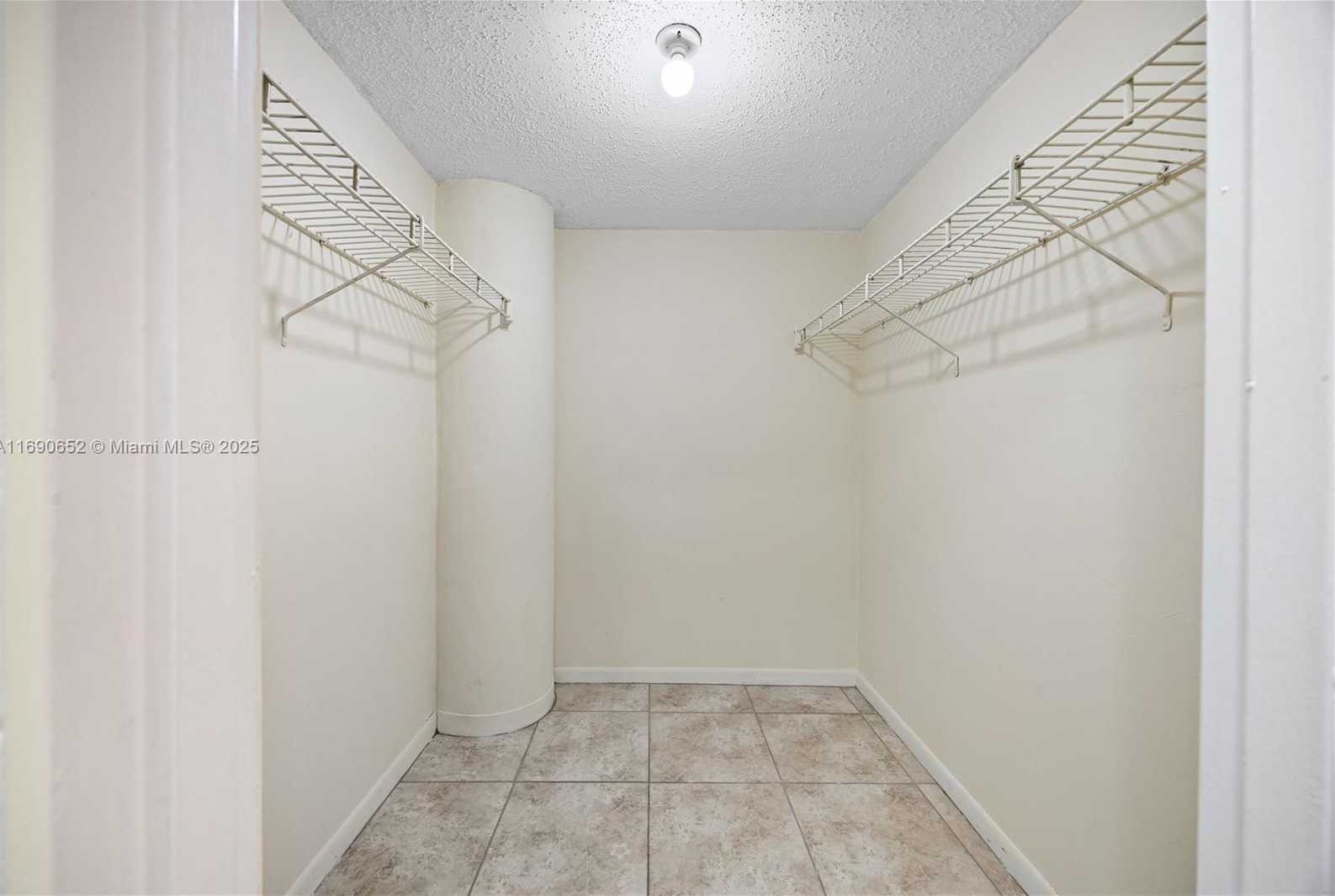 Small Image of 3725 SOUTH OCEAN DR #1120, Hollywood Number 20