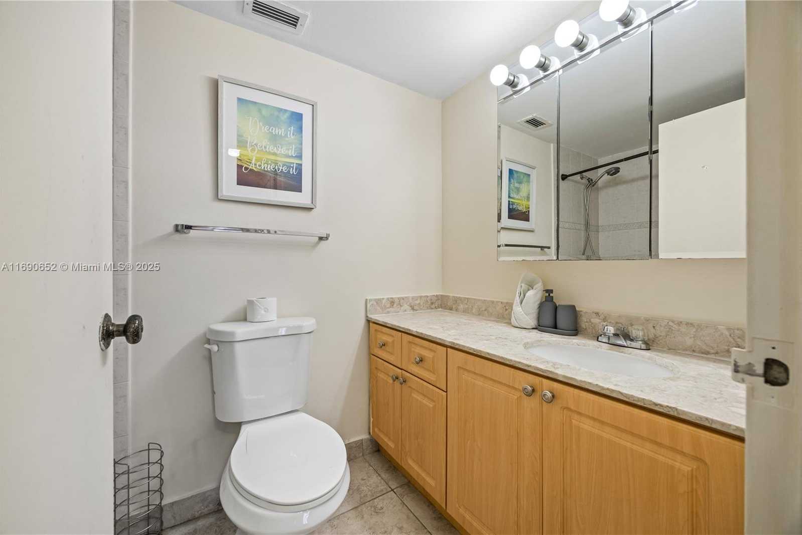Small Image of 3725 SOUTH OCEAN DR #1120, Hollywood Number 22