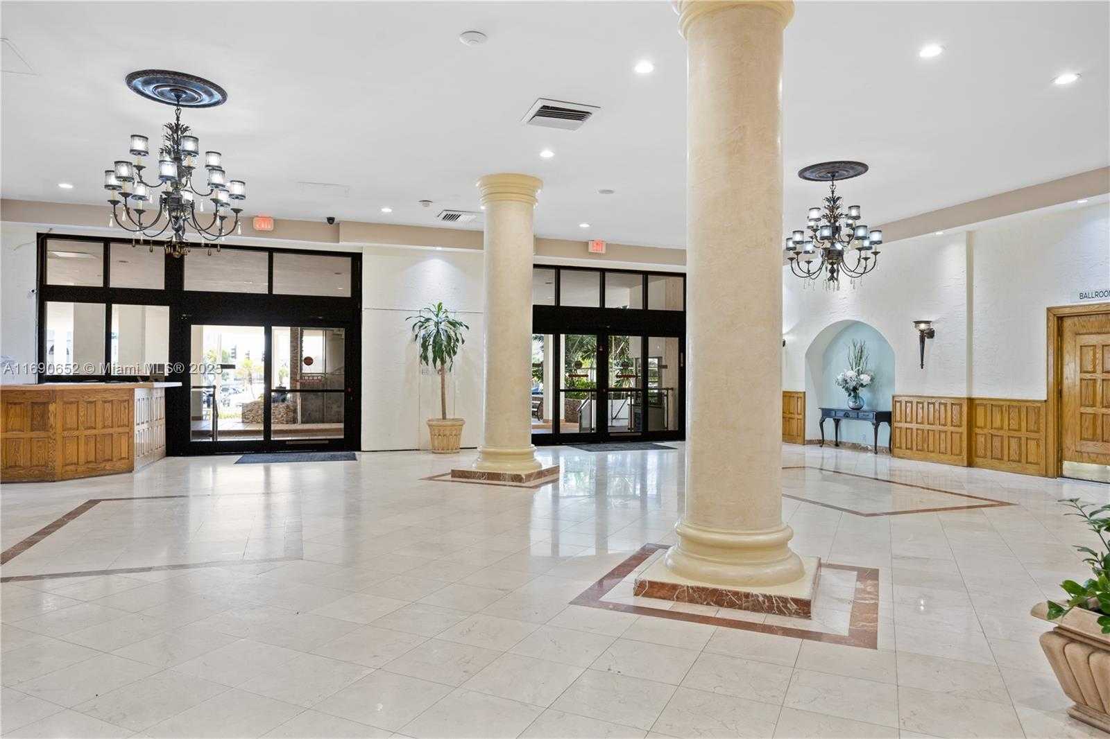 Small Image of 3725 SOUTH OCEAN DR #1120, Hollywood Number 32