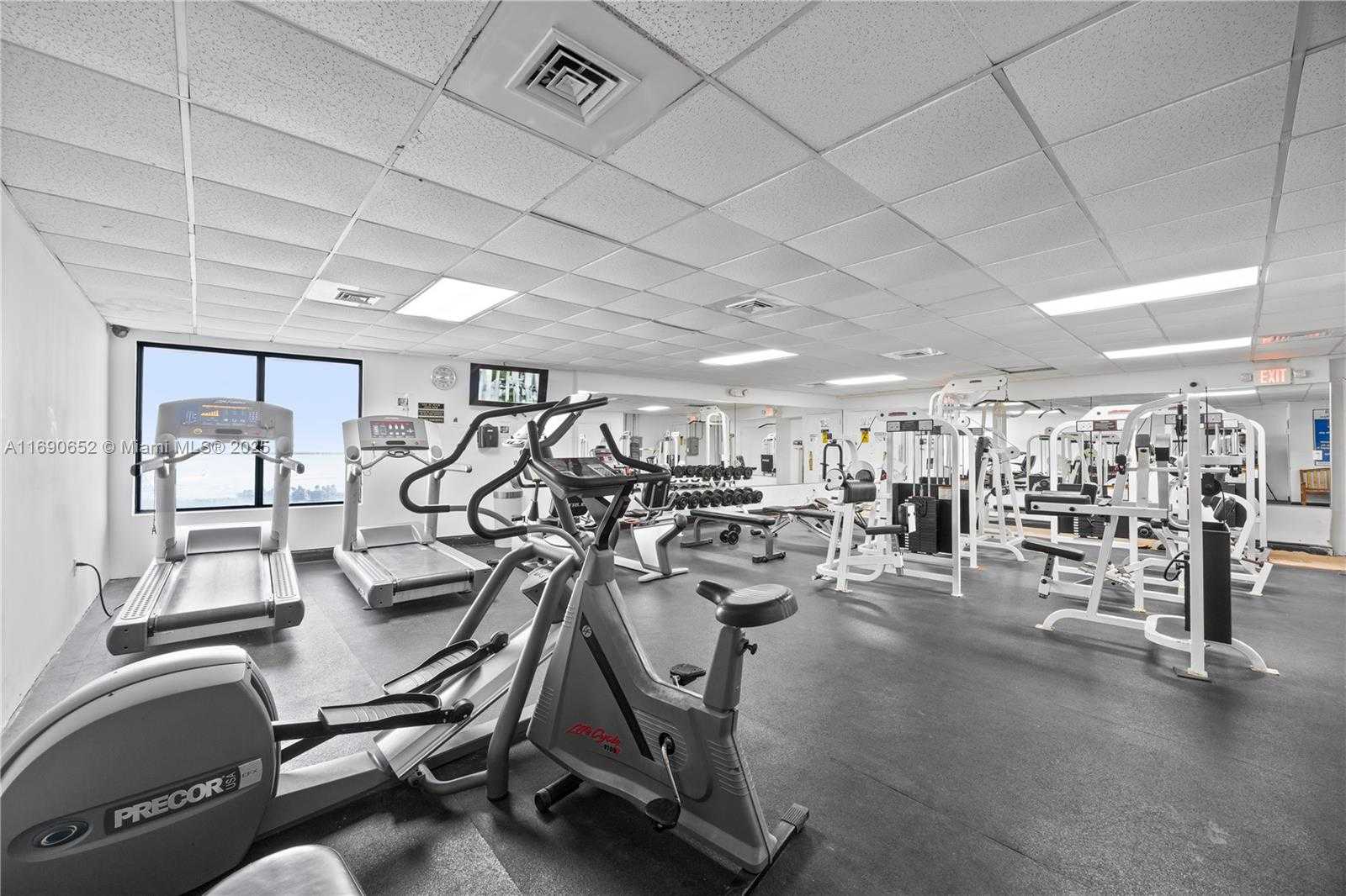 Small Image of 3725 SOUTH OCEAN DR #1120, Hollywood Number 33