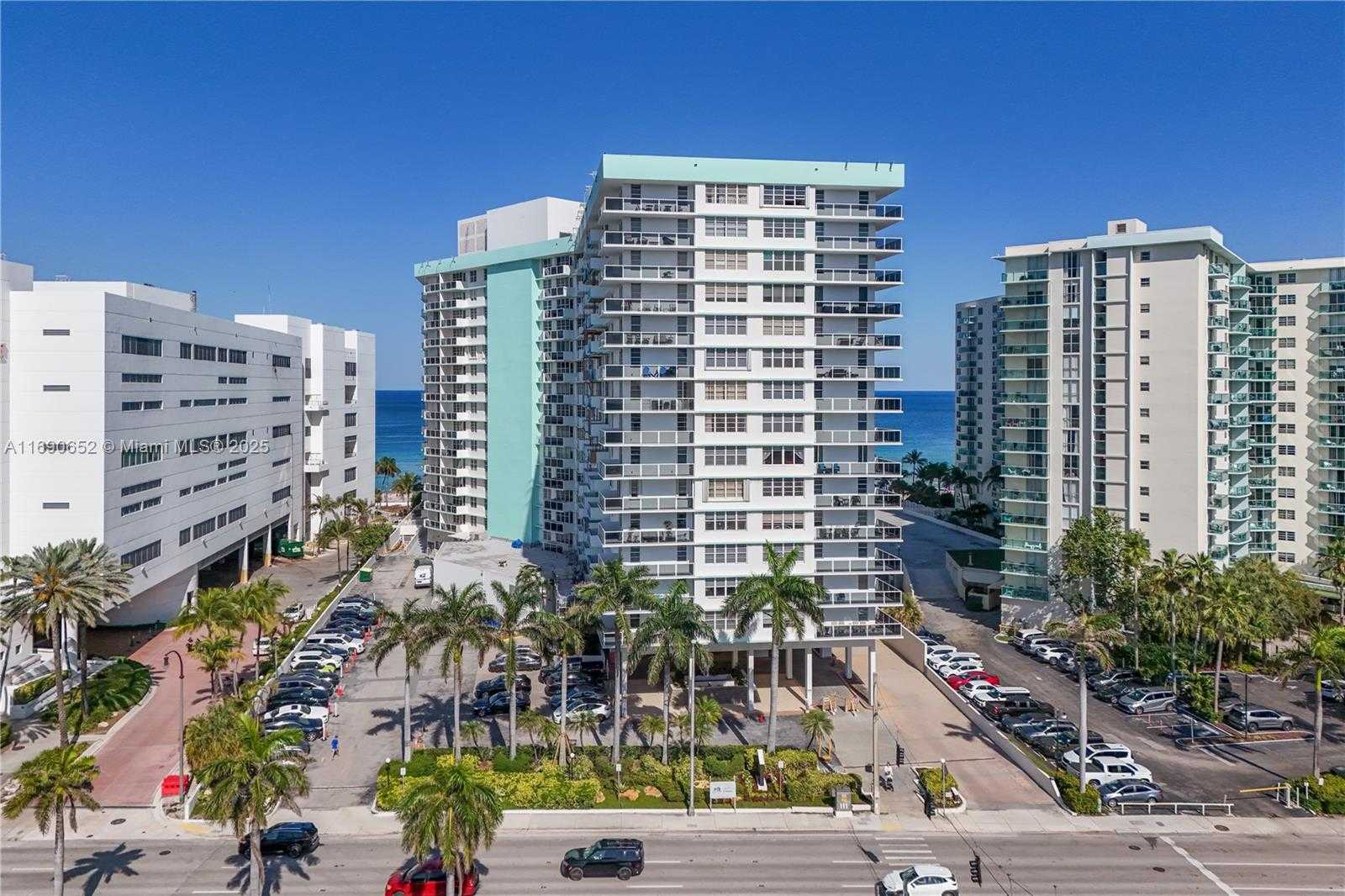 Small Image of 3725 SOUTH OCEAN DR #1120, Hollywood Number 36