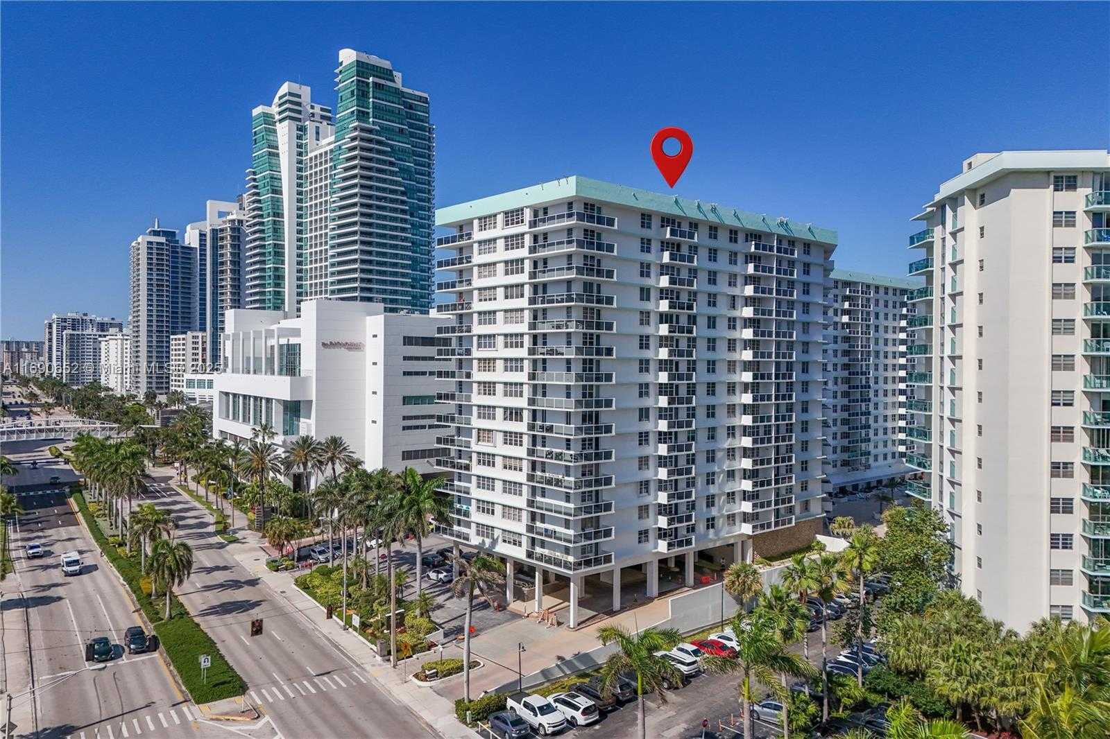 Small Image of 3725 SOUTH OCEAN DR #1120, Hollywood Number 37