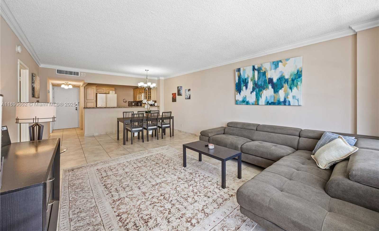 Small Image of 3725 SOUTH OCEAN DR #1120, Hollywood Number 4