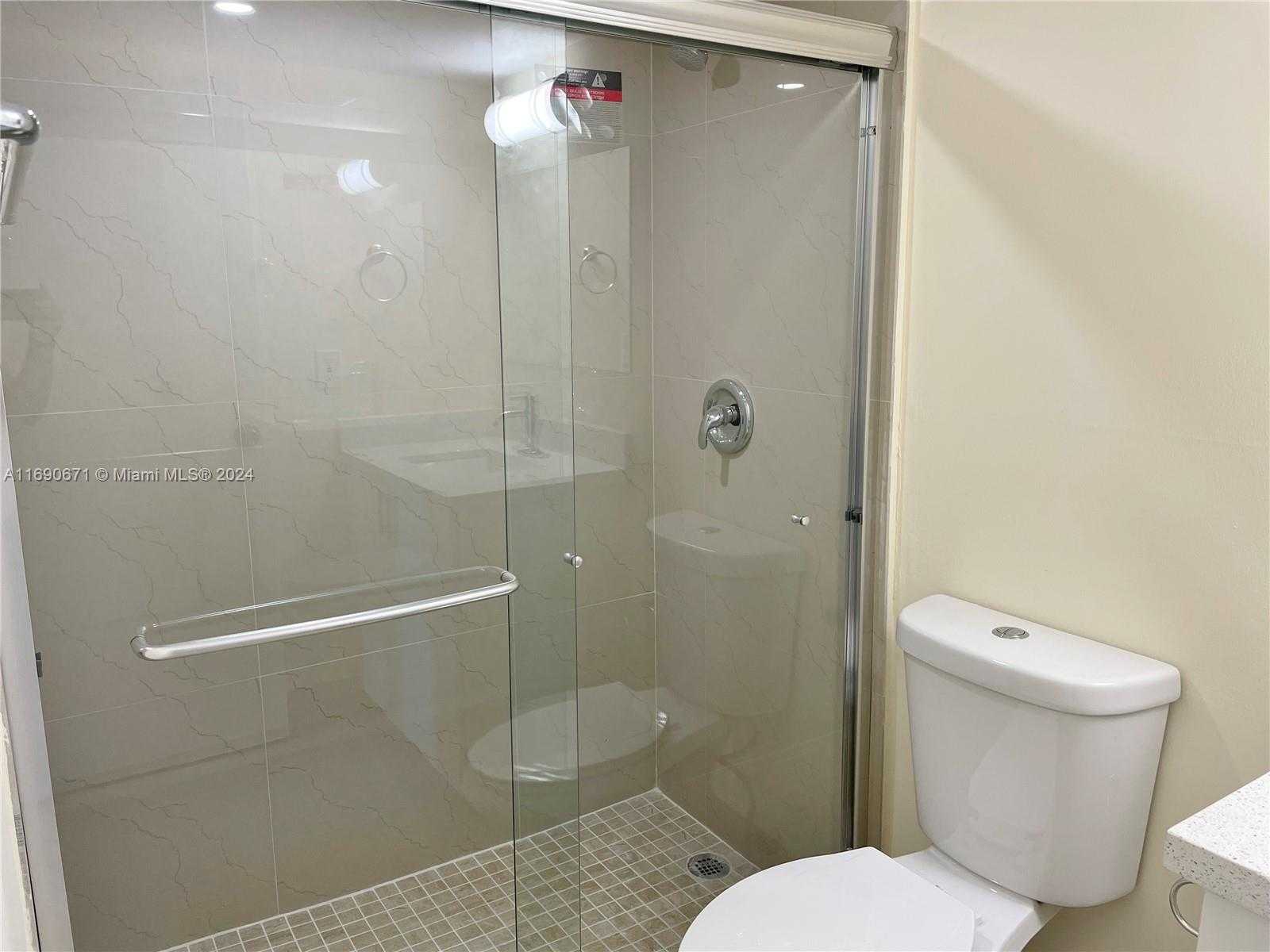 Small Image of 16950 WEST DIXIE HWY #A531, North Miami Beach Number 11