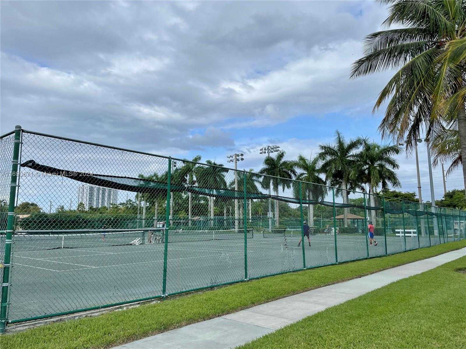 Small Image of 16950 WEST DIXIE HWY #A531, North Miami Beach Number 23