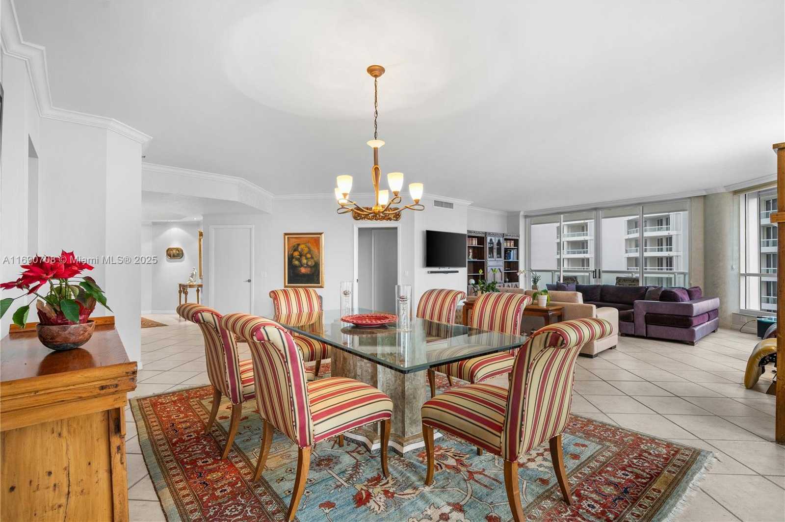 Small Image of 21150 POINT PL #1202, Aventura Number 3