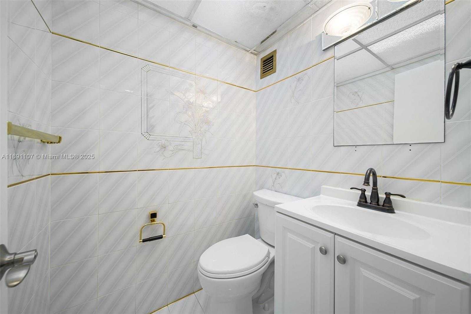 Small Image of 5005 COLLINS AVE #607, Miami Beach Number 12