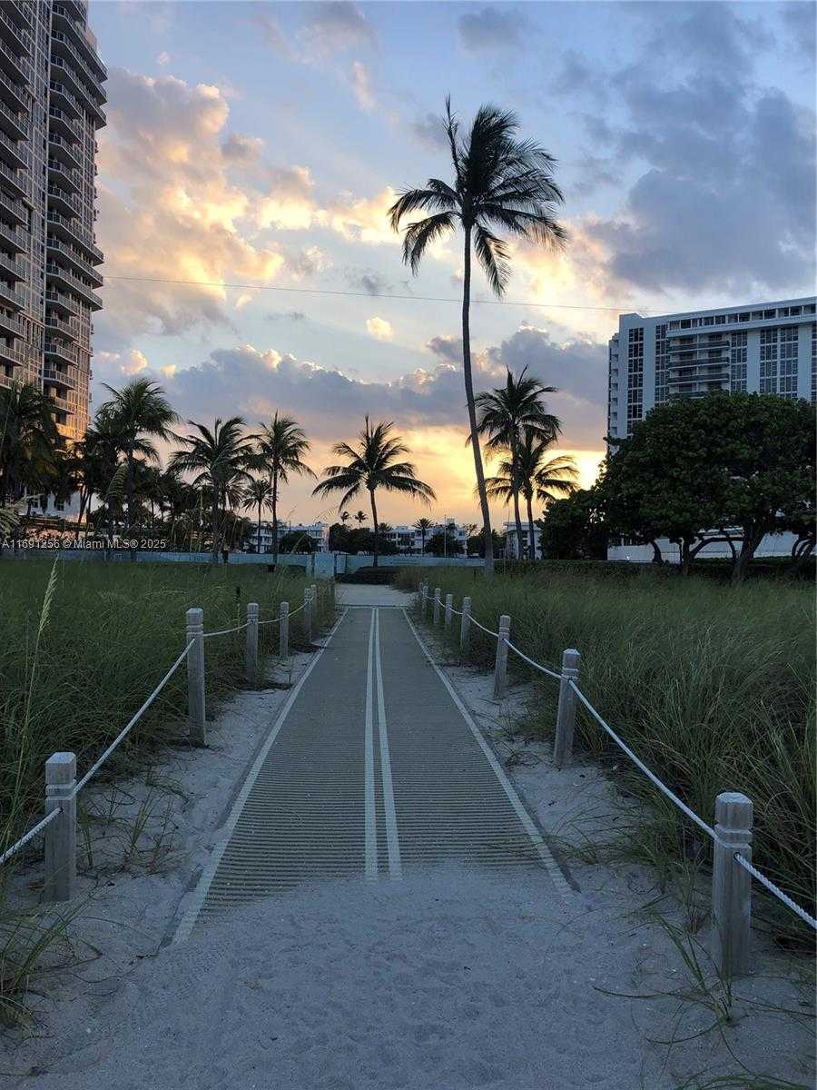 Small Image of 10240 COLLINS AVE #205, Bal Harbour Number 29