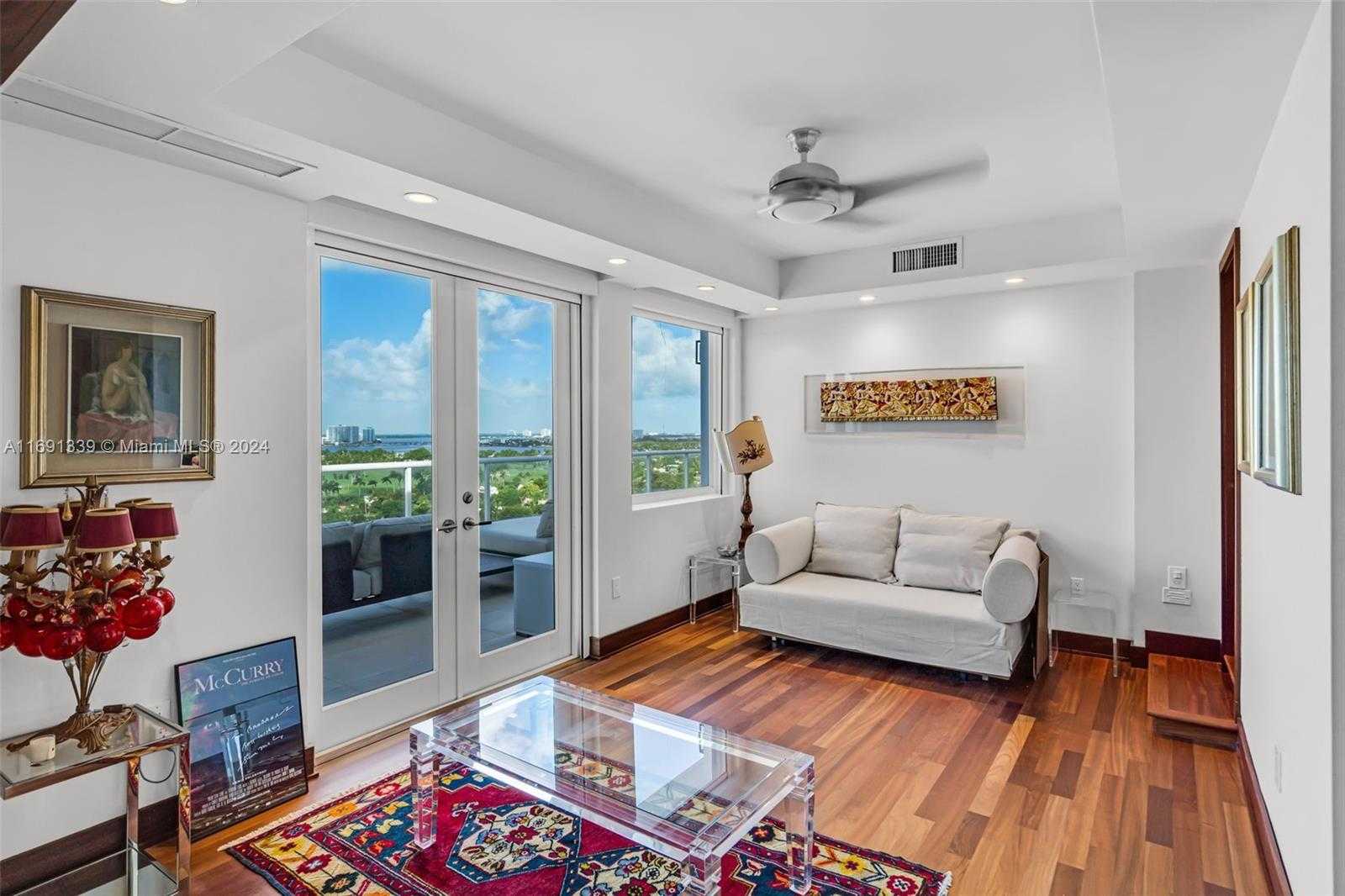 Small Image of 5600 COLLINS AVE #PHE, Miami Beach Number 10