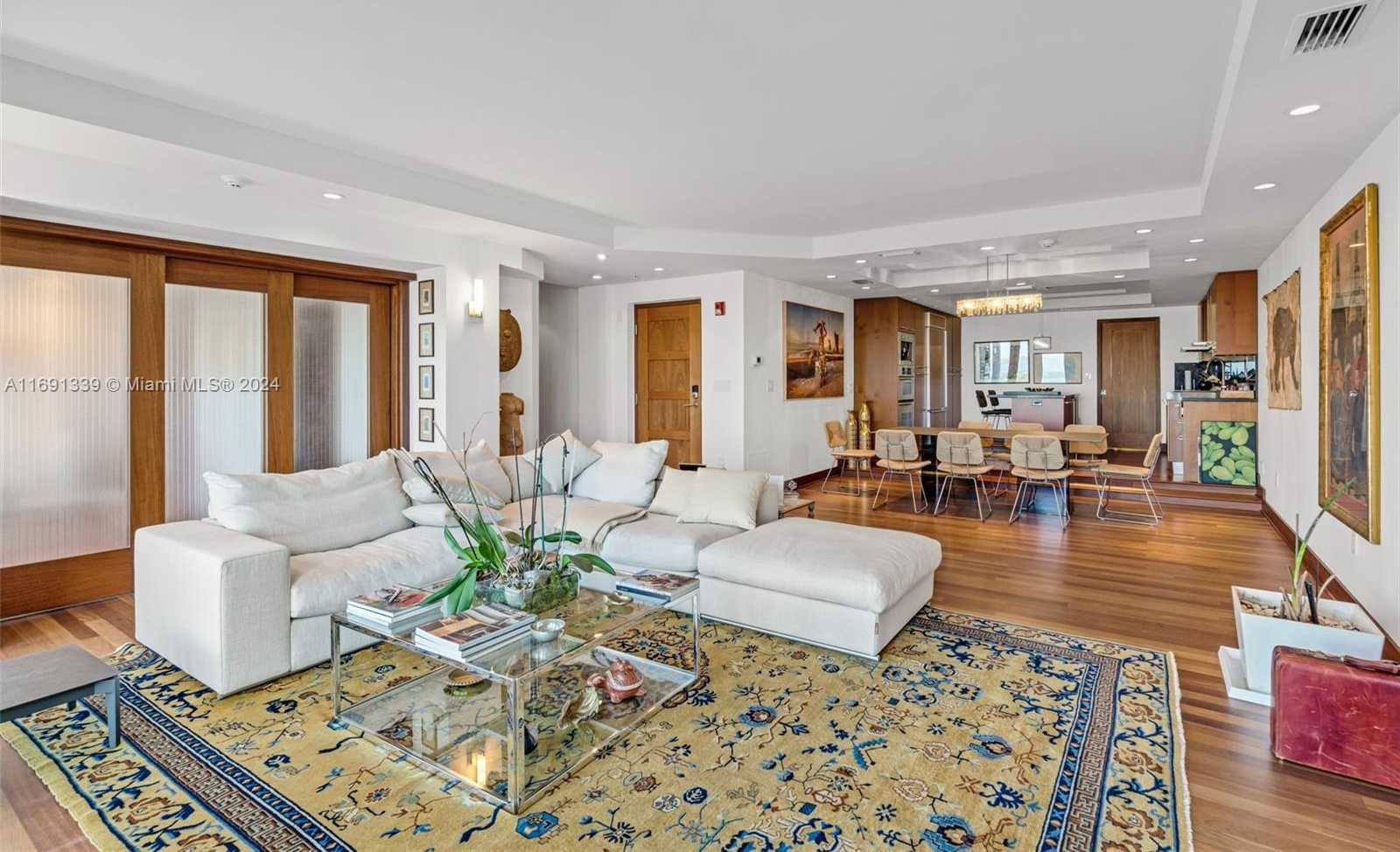 Small Image of 5600 COLLINS AVE #PHE, Miami Beach Number 7