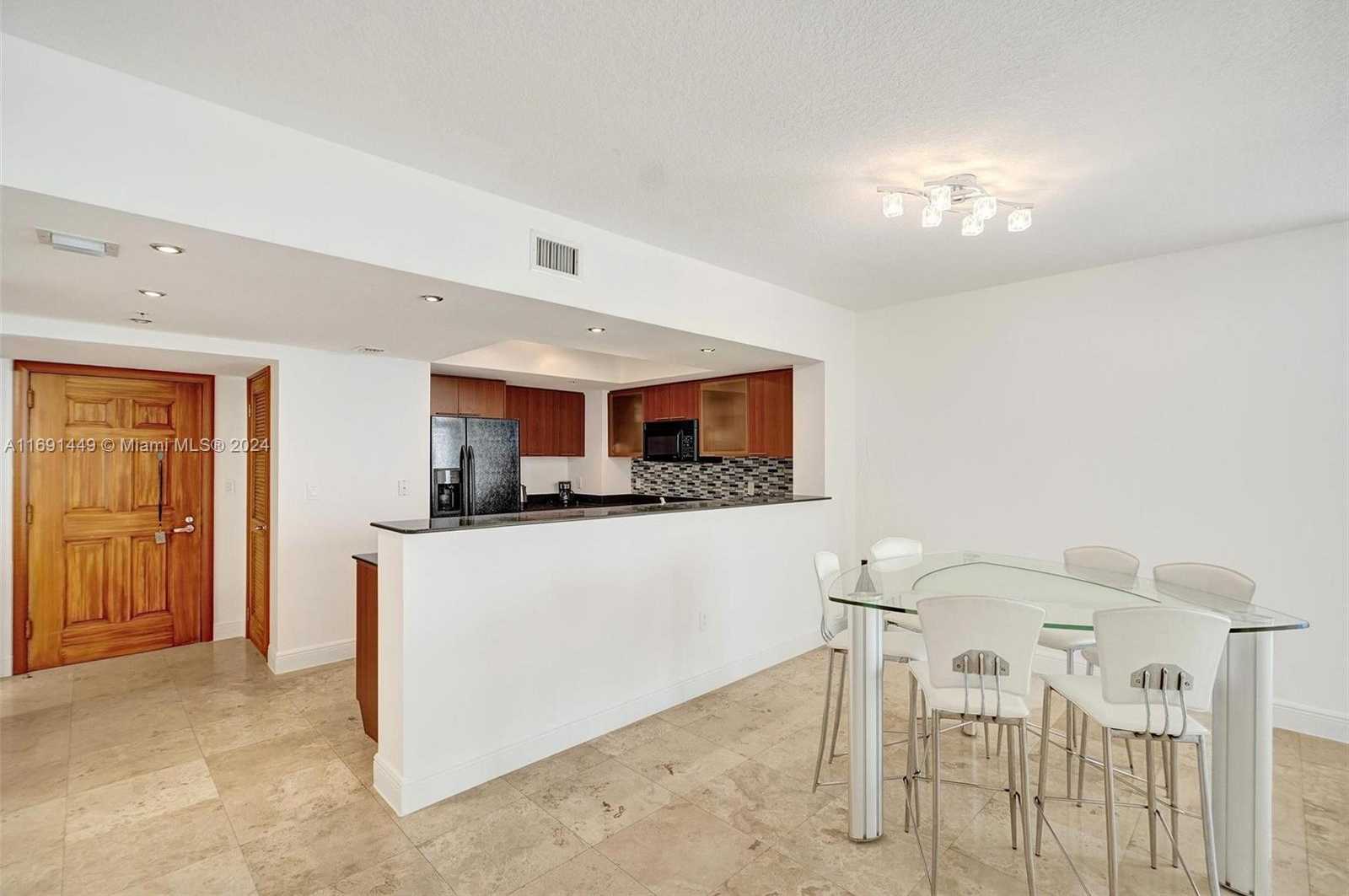 Small Image of 16699 COLLINS AVE #3310, Sunny Isles Beach Number 19