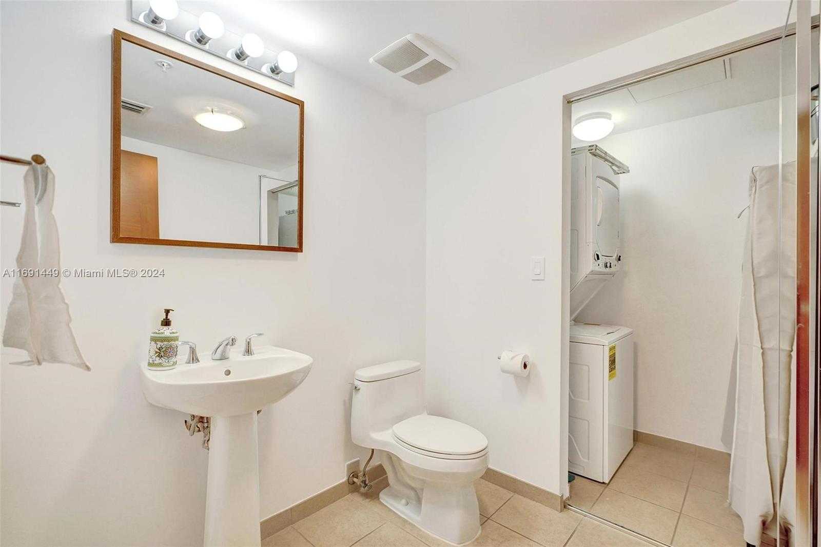 Small Image of 16699 COLLINS AVE #3310, Sunny Isles Beach Number 25