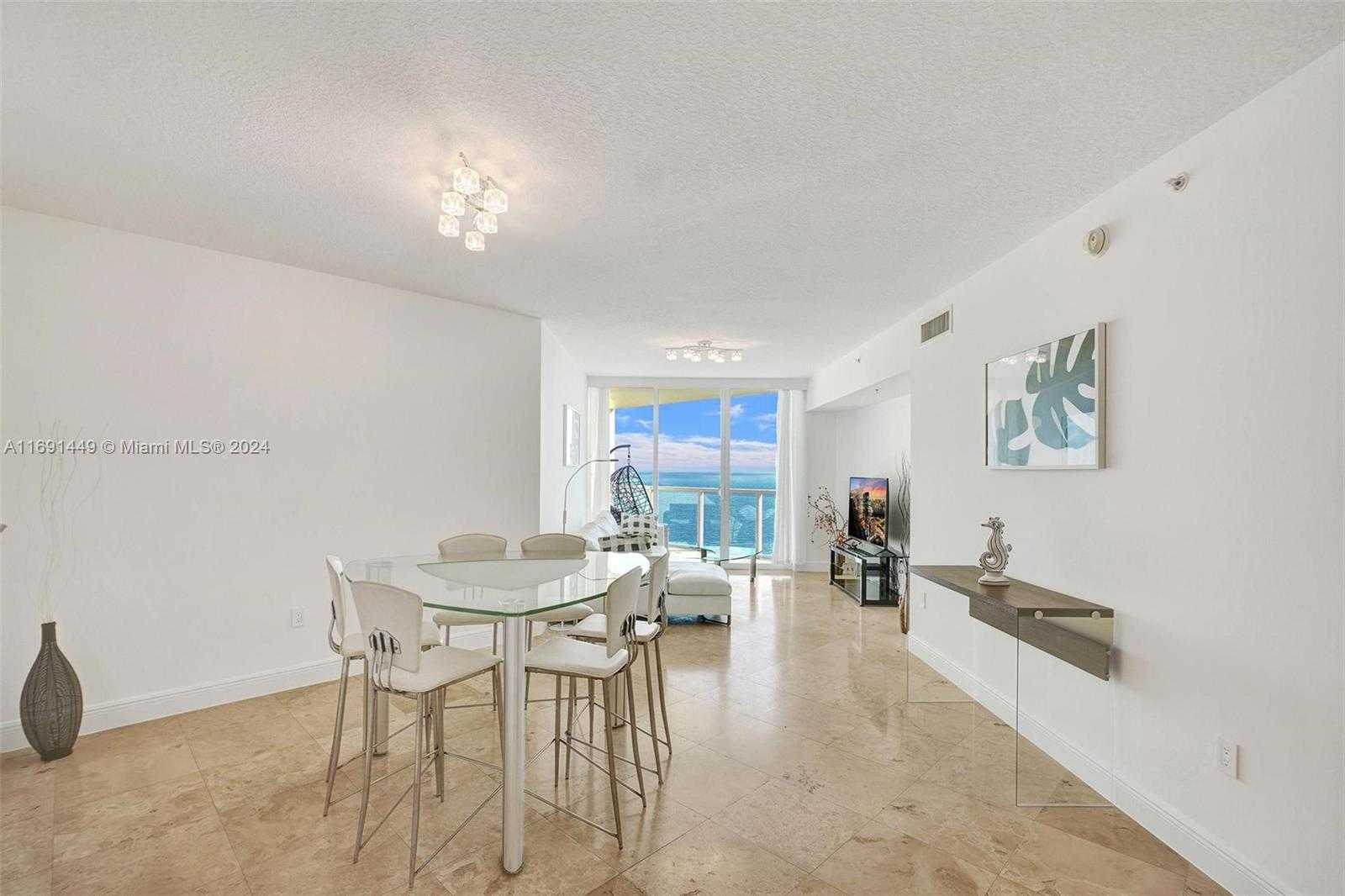 Small Image of 16699 COLLINS AVE #3310, Sunny Isles Beach Number 6