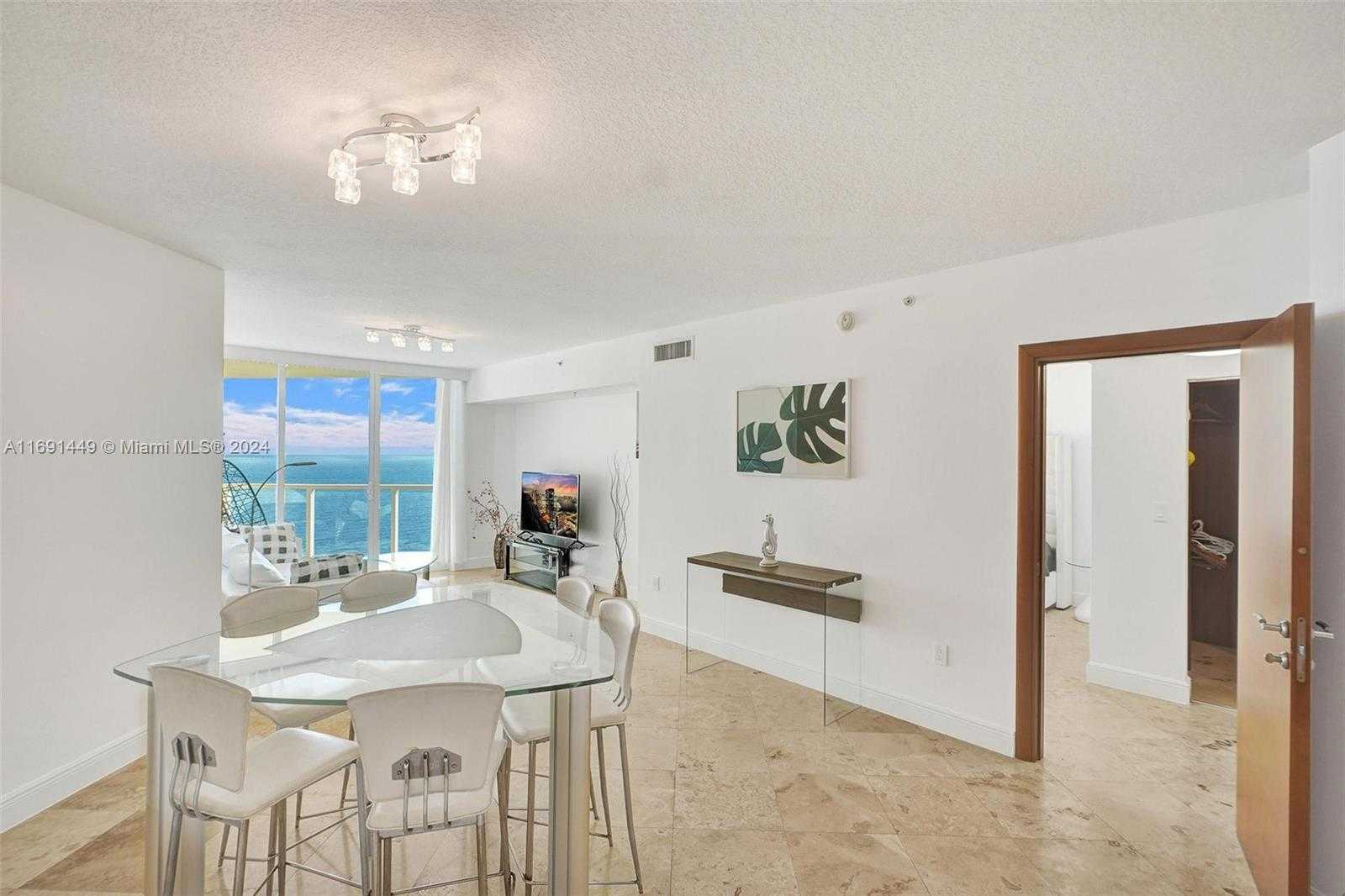Small Image of 16699 COLLINS AVE #3310, Sunny Isles Beach Number 9