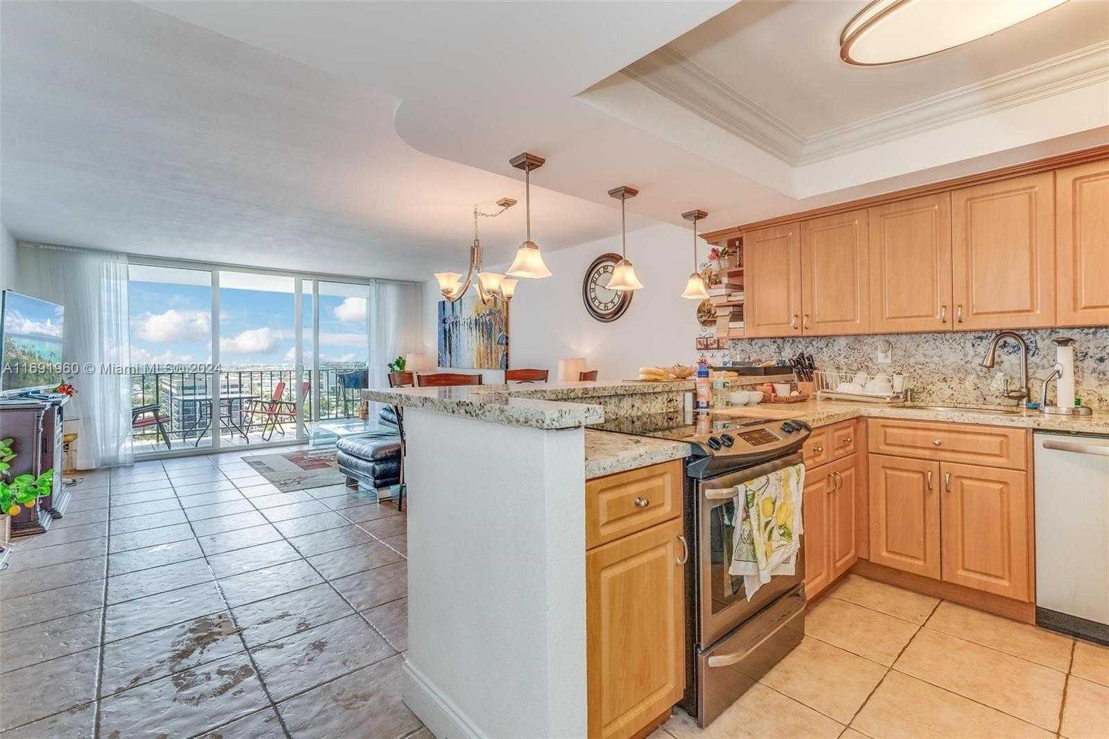 Small Image of 2030 SOUTH OCEAN DR #1803, Hallandale Beach Number 6