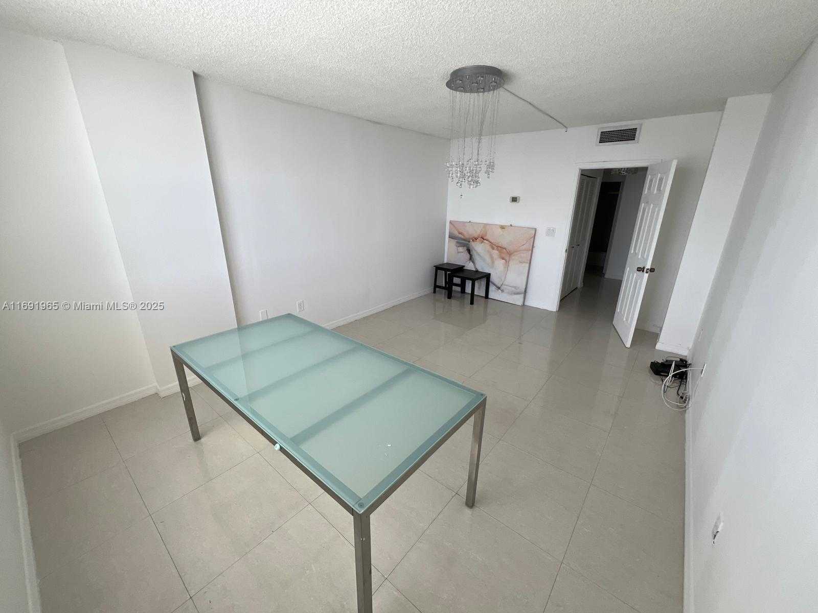Small Image of 500 BAYVIEW DR #620, Sunny Isles Beach Number 45