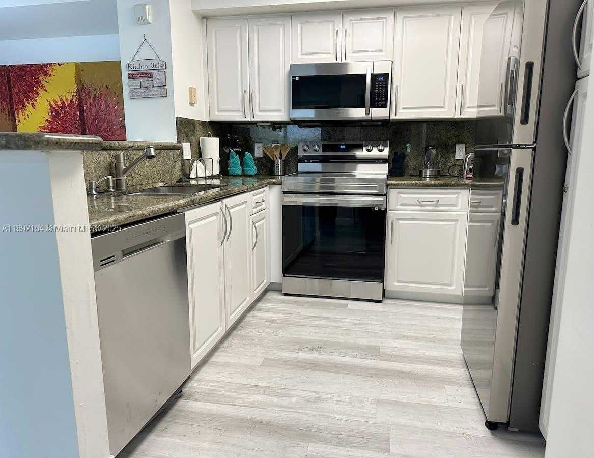 Small Image of 19999 EAST COUNTRY CLUB DR #1403, Aventura Number 17