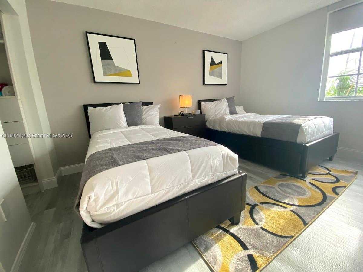 Small Image of 19999 EAST COUNTRY CLUB DR #1403, Aventura Number 29