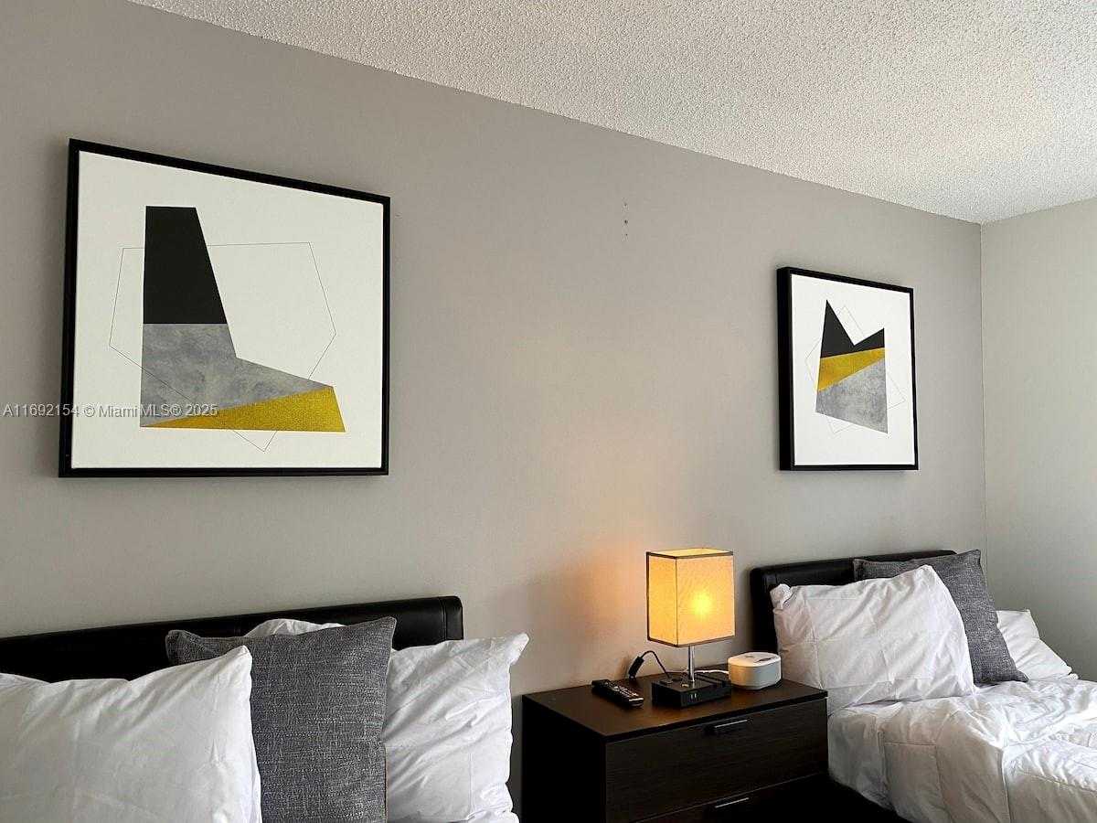Small Image of 19999 EAST COUNTRY CLUB DR #1403, Aventura Number 30