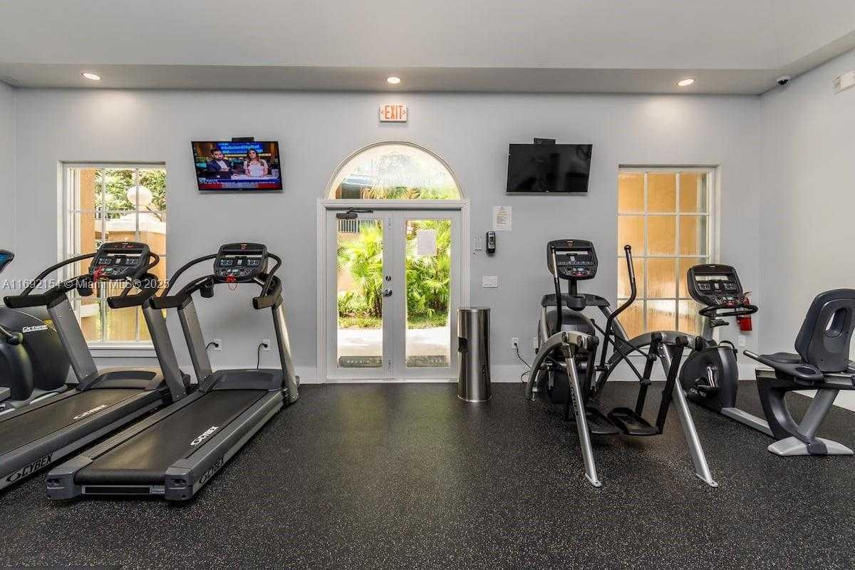 Small Image of 19999 EAST COUNTRY CLUB DR #1403, Aventura Number 34