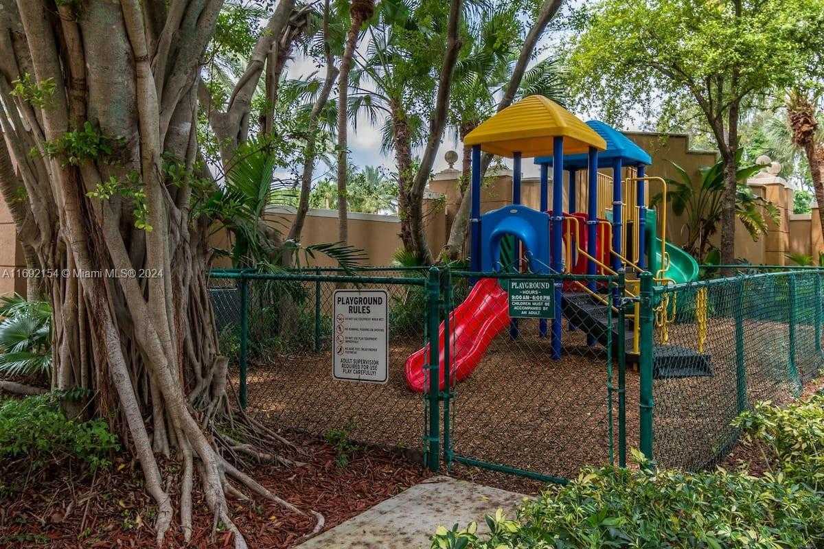 Small Image of 19999 EAST COUNTRY CLUB DR #1403, Aventura Number 52