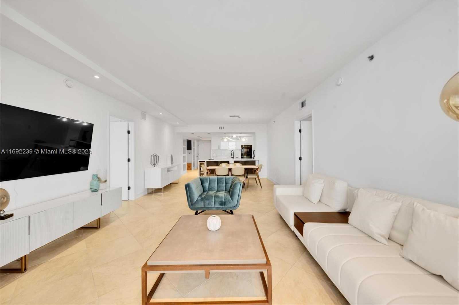 Small Image of 1830 SOUTH OCEAN DR #4704, Hallandale Beach Number 10