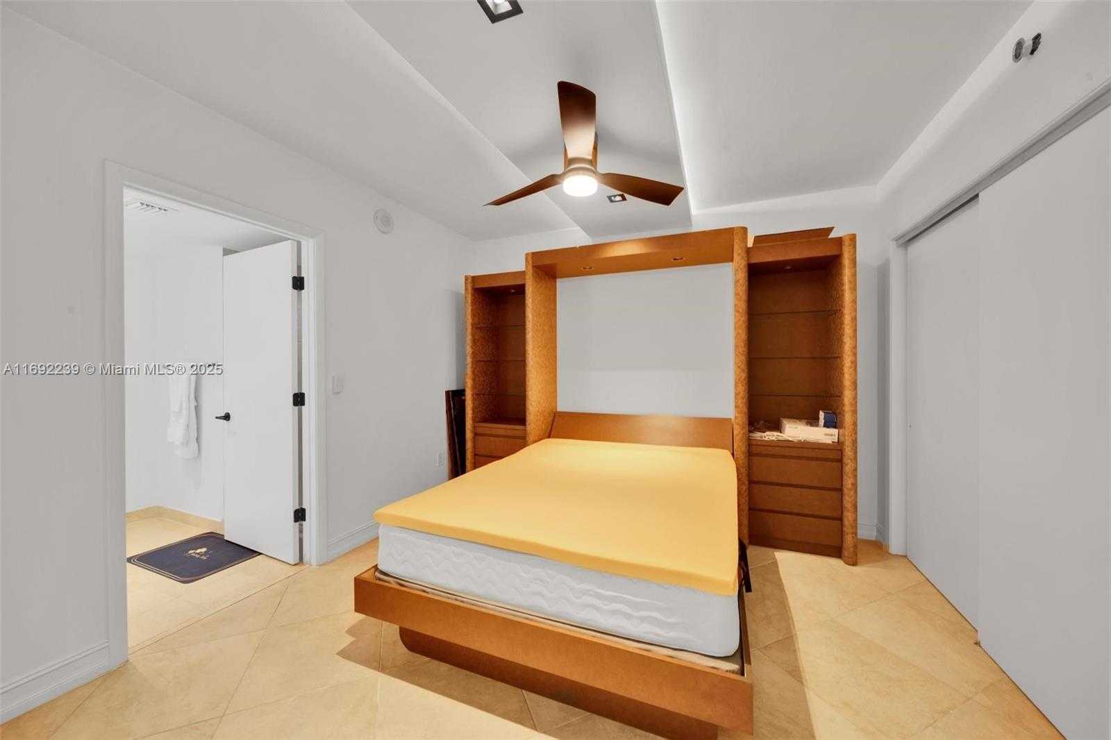Small Image of 1830 SOUTH OCEAN DR #4704, Hallandale Beach Number 20