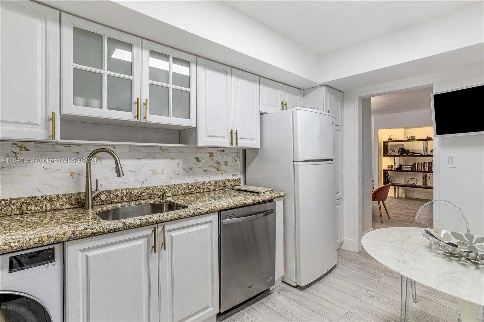 Small Image of 9195 COLLINS AVE #1104, Surfside Number 24