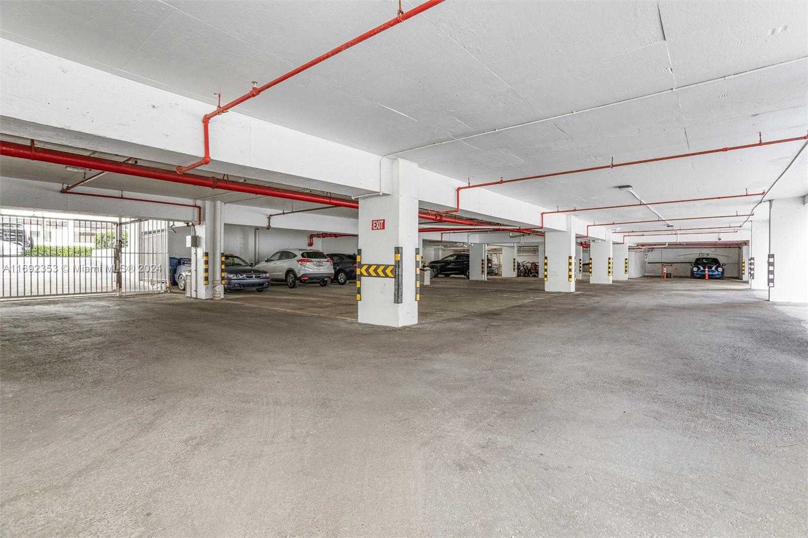 Small Image of 9195 COLLINS AVE #1104, Surfside Number 35