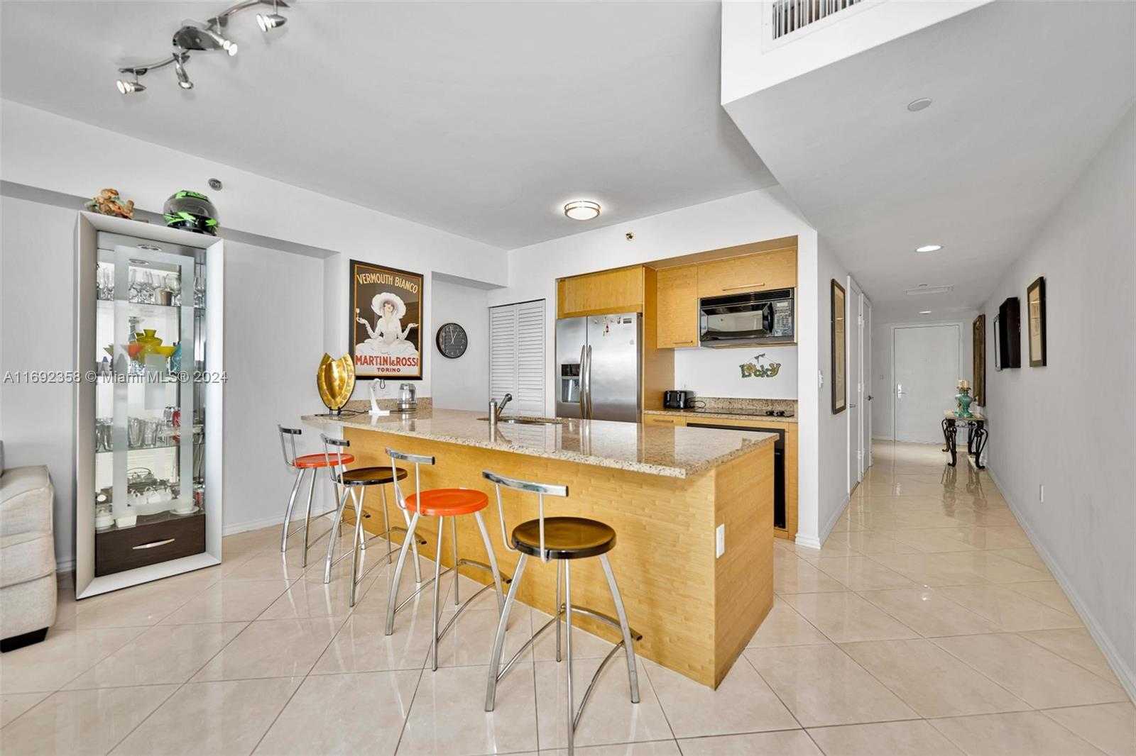 Small Image of 1830 SOUTH OCEAN DR #2505, Hallandale Beach Number 11