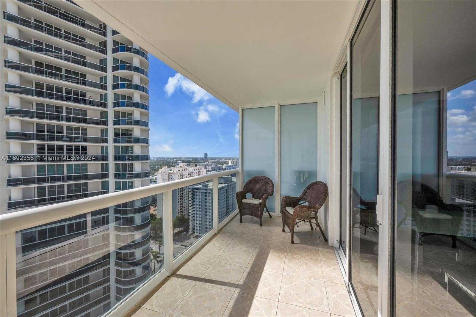 Small Image of 1830 SOUTH OCEAN DR #2505, Hallandale Beach Number 15