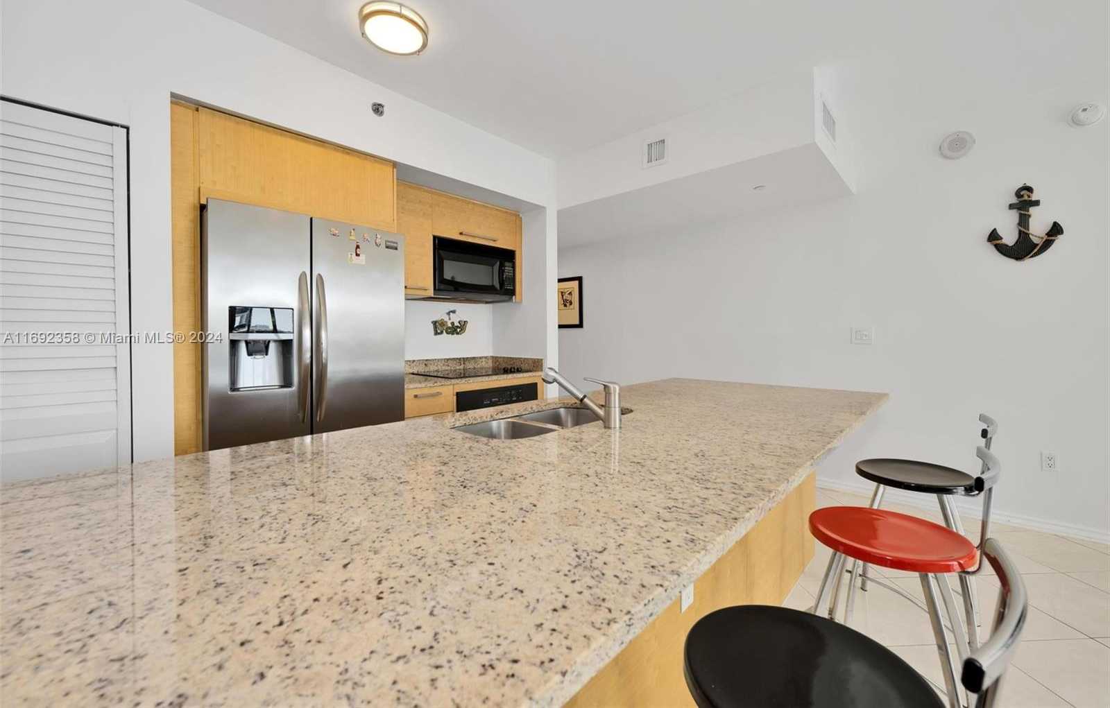 Small Image of 1830 SOUTH OCEAN DR #2505, Hallandale Beach Number 20