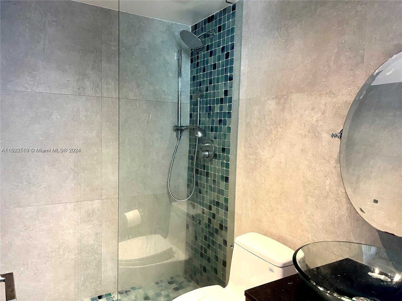 Small Image of 1500 #1414S, Miami Beach Number 15