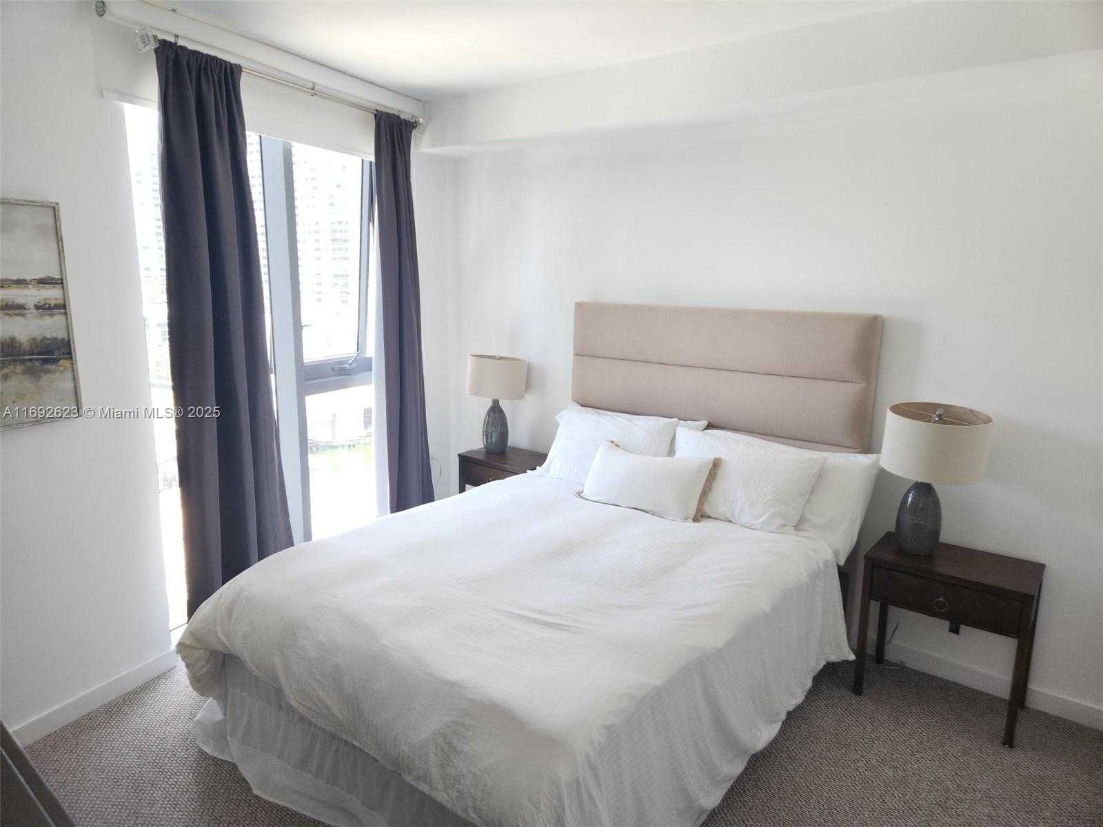 Small Image of 31 SOUTH EAST 6TH ST #1701, Miami Number 13