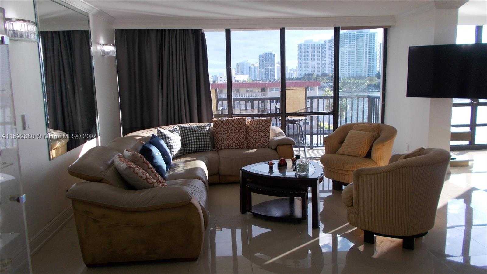 Small Image of 2017 SOUTH OCEAN DR #508, Hallandale Beach Number 16