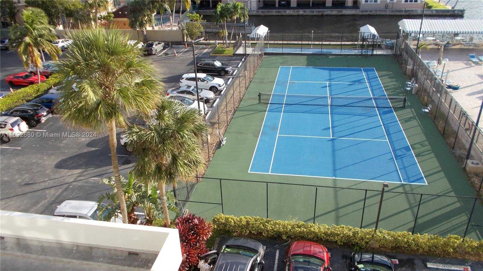 Small Image of 2017 SOUTH OCEAN DR #508, Hallandale Beach Number 4