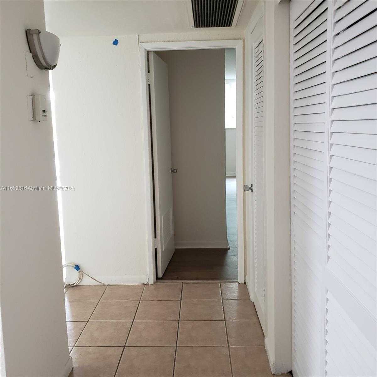 Small Image of 19380 COLLINS AVE #207, Sunny Isles Beach Number 2