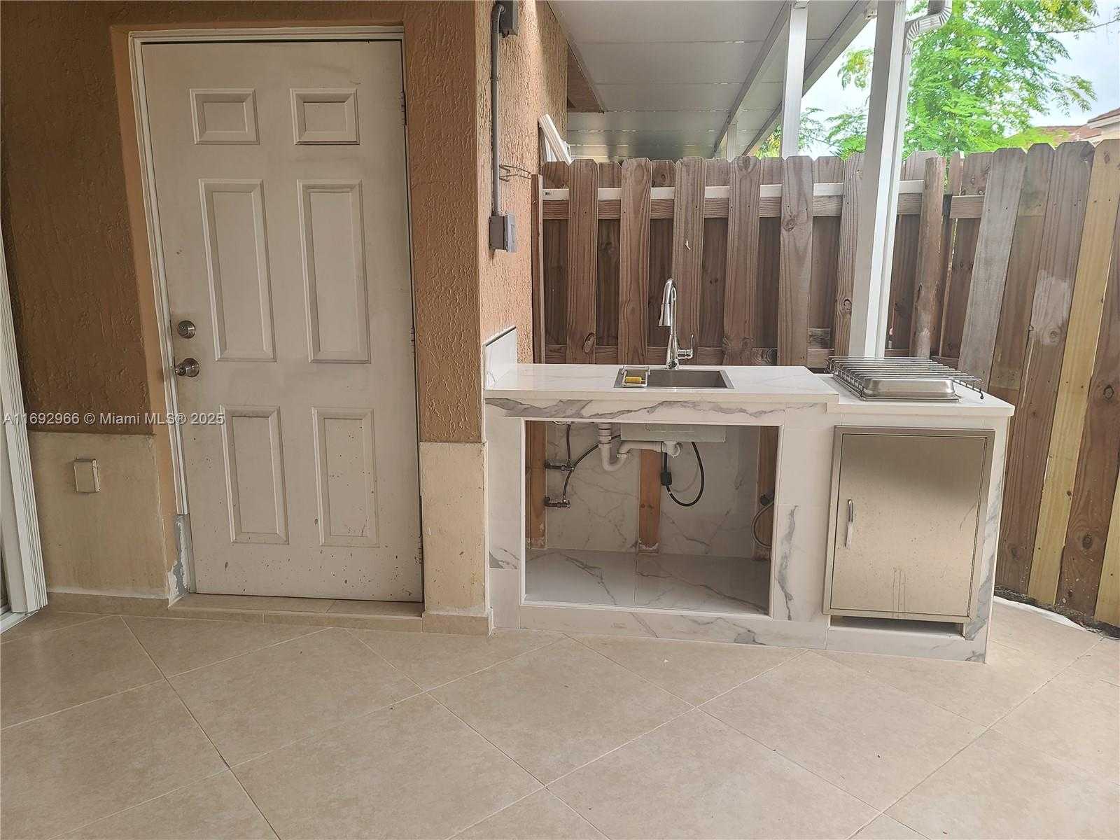 Small Image of 300 EAST 4 ST #103, Hialeah Number 11