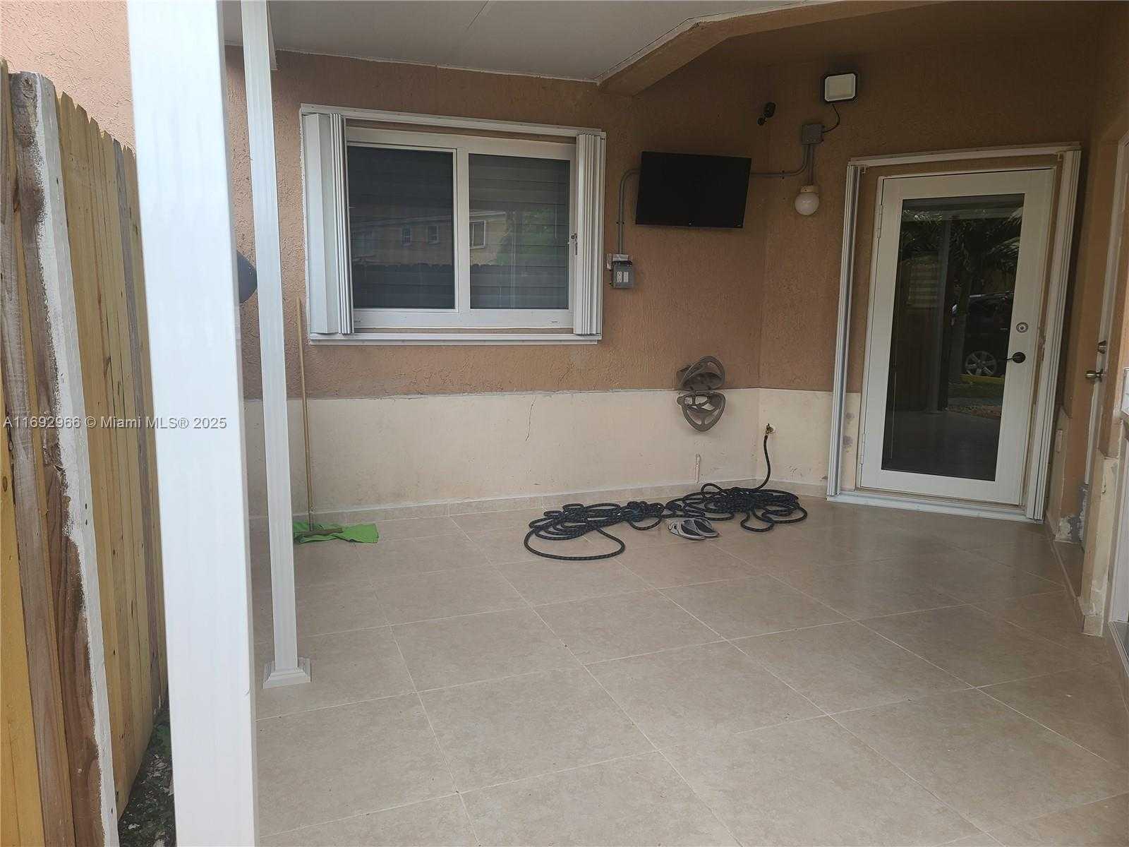 Small Image of 300 EAST 4 ST #103, Hialeah Number 12