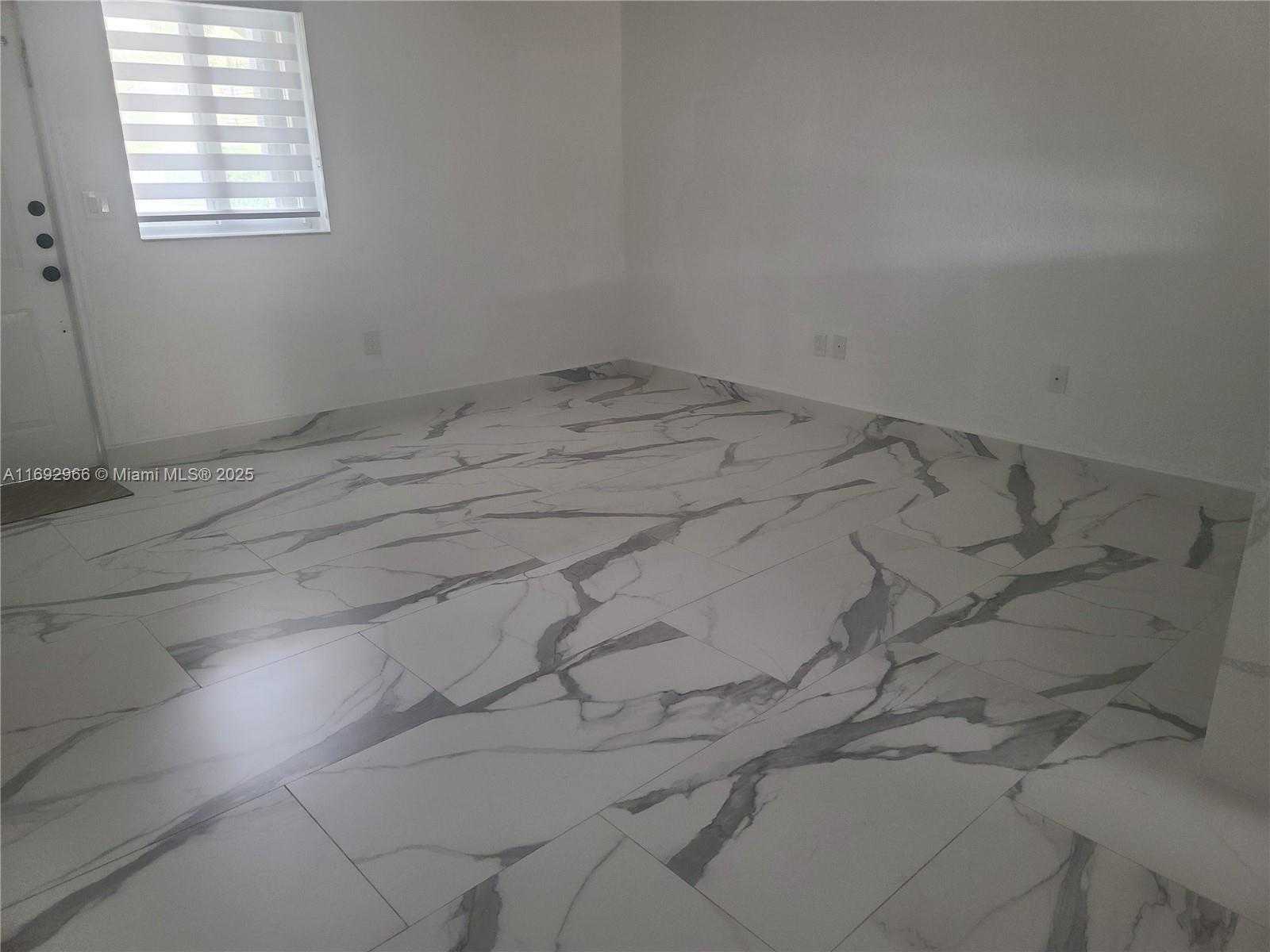 Small Image of 300 EAST 4 ST #103, Hialeah Number 3