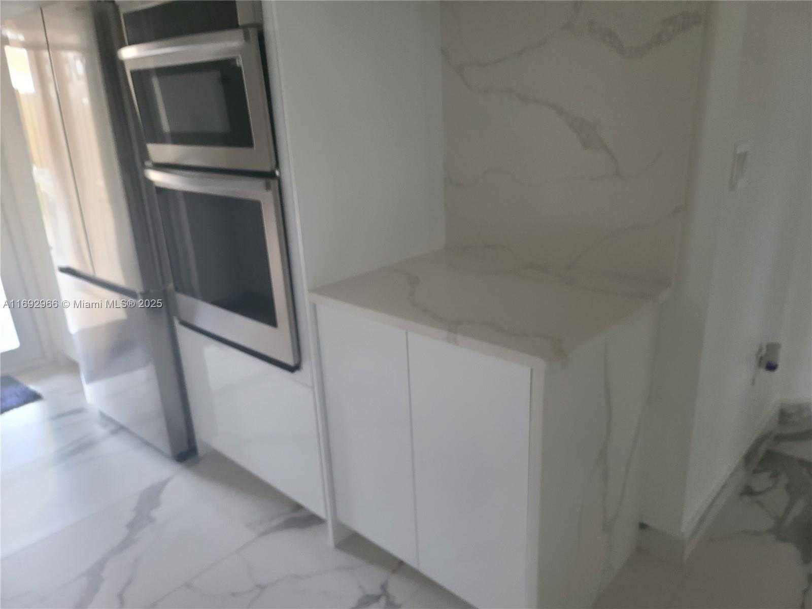 Small Image of 300 EAST 4 ST #103, Hialeah Number 6