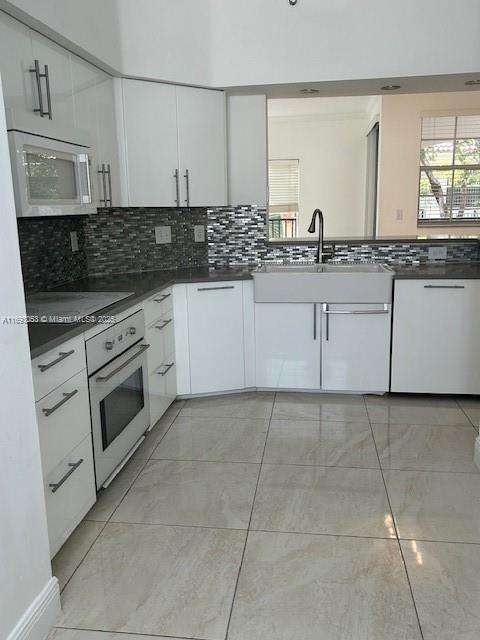 Small Image of 3175 NORTH EAST 184TH ST #3301, Aventura Number 2